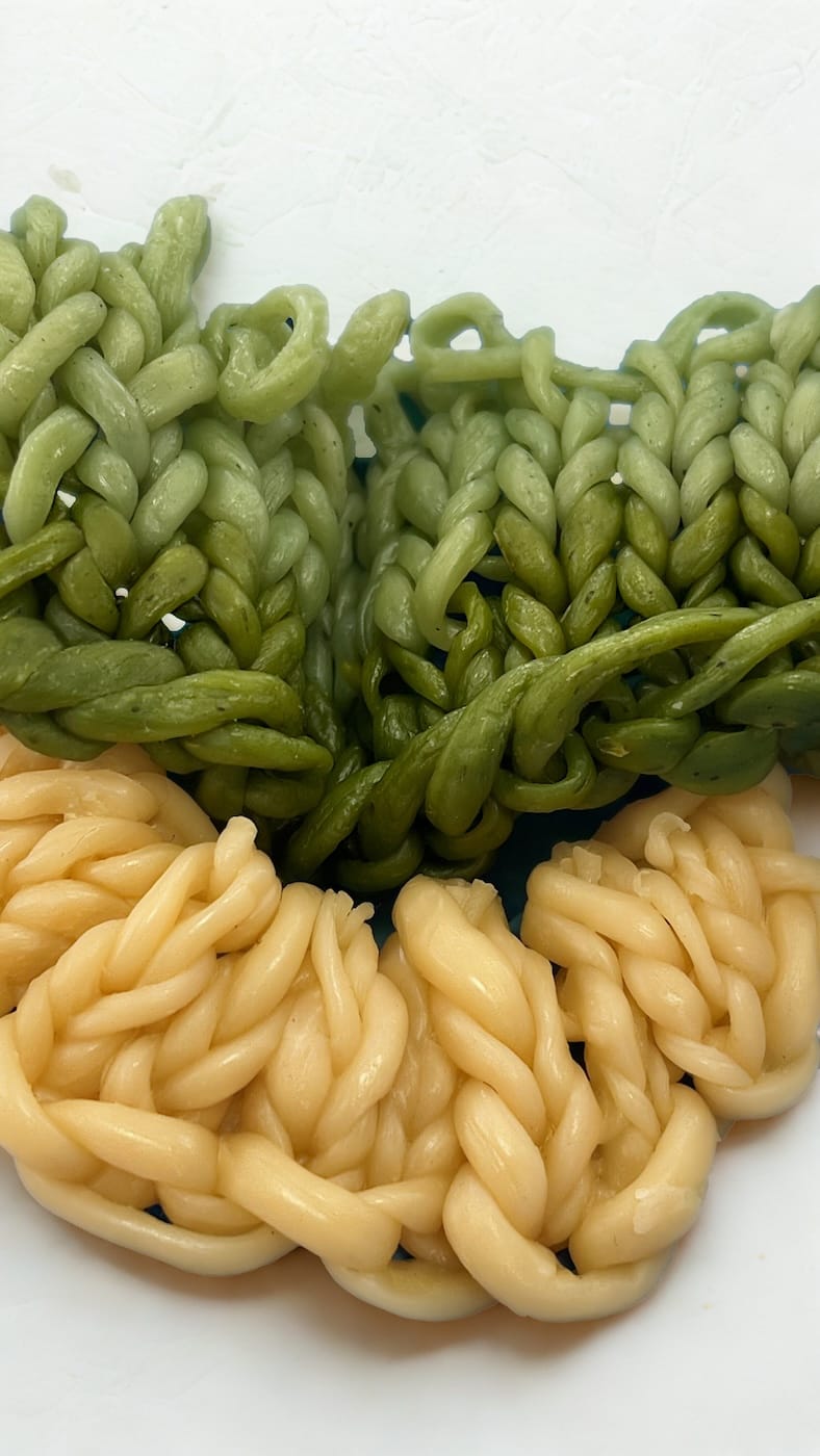 Edible material sample by Risa Ueno